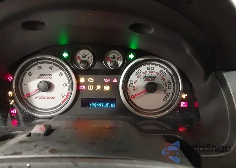 2011 Ford Focus Se from USA, damaged, VIN 1FAHP3FN0BW202782